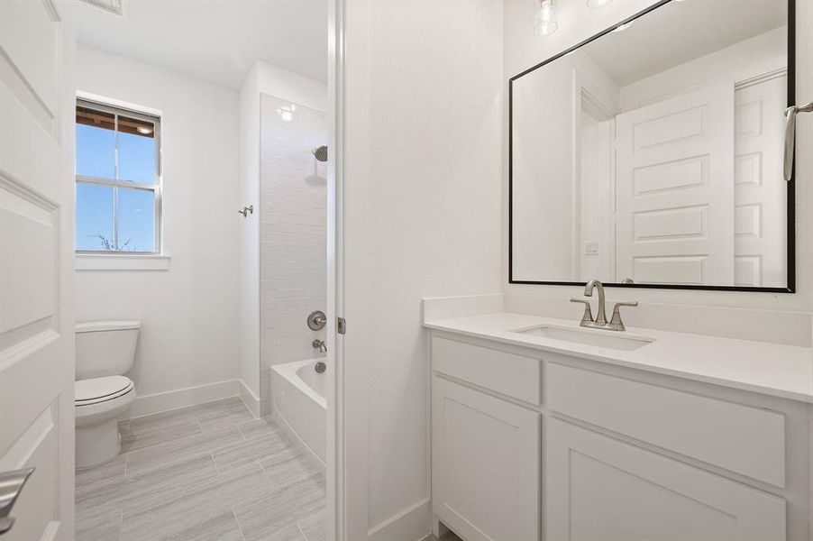 Furnished interior view inside a new home in Settlers Glen, New Fairview (Image 14).