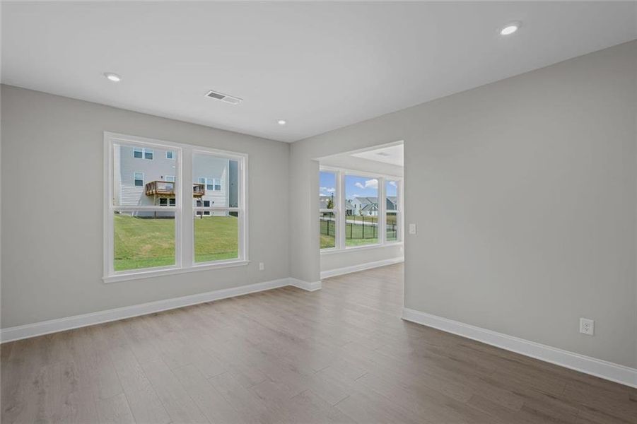 Spacious, unfurnished interior of a new home in Twin Lakes, Hoschton (Image 37).