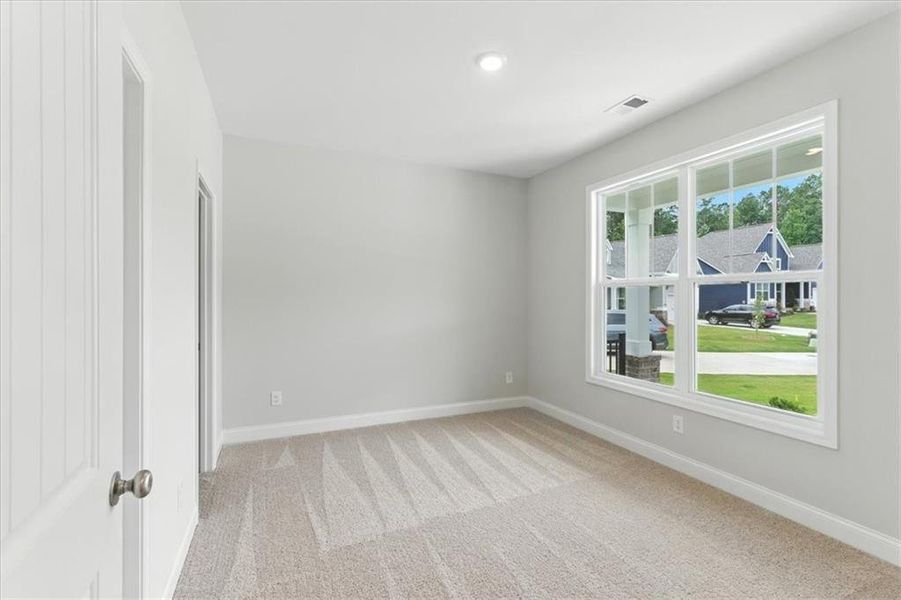 Spacious, unfurnished interior of a new home in Stratford at NatureWalk, Dallas (Image 20). Spacious, unfurnished interior of a new home in Stratford at NatureWalk, Dallas (Image 20).