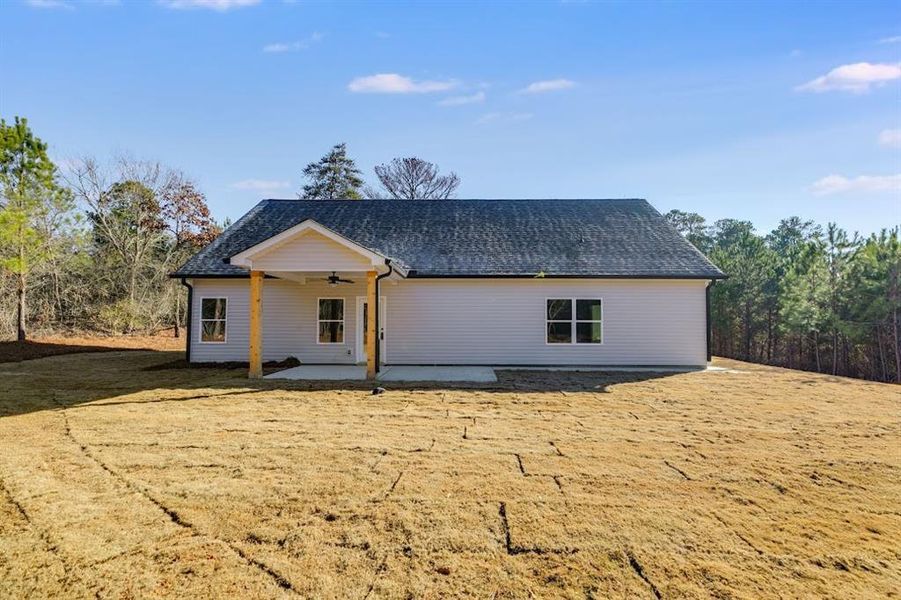 Exterior details and patio area of a home in , Cedartown (Image 22).