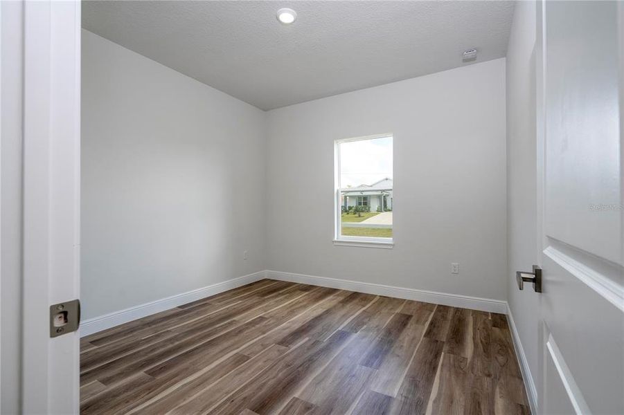 Spacious, unfurnished interior of a new home in , Ocala (Image 75).