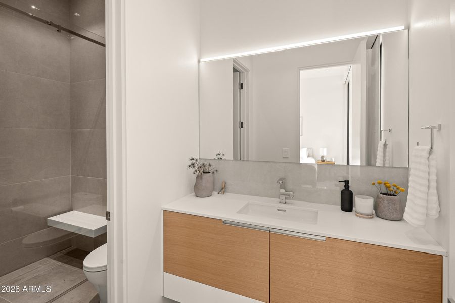 Guest En Suite Bathroom 3