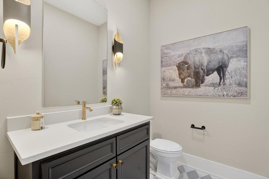 Furnished interior view inside a new home in , Strawn (Image 16).