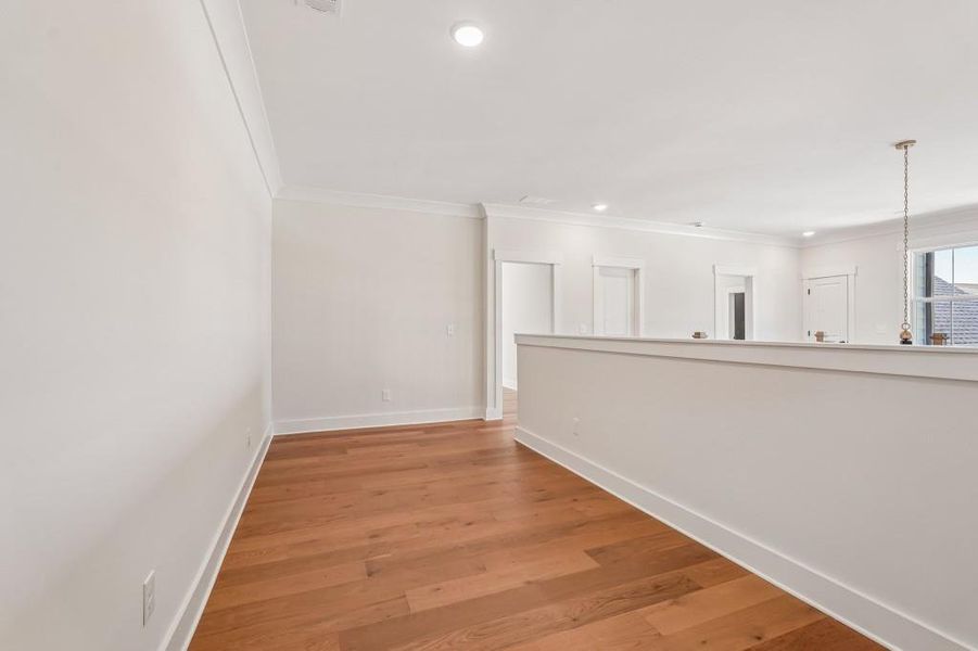 Spacious, unfurnished interior of a new home in Arden on Lanier, Cumming (Image 30).