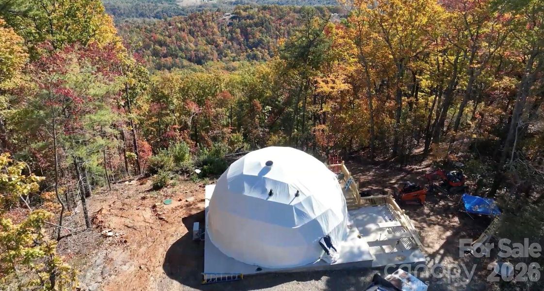 Image 10 of a home in .