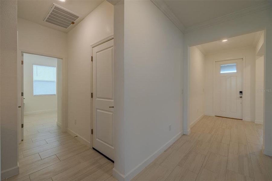 Spacious, unfurnished interior of a new home in Prosperity Lakes, Parrish (Image 20).