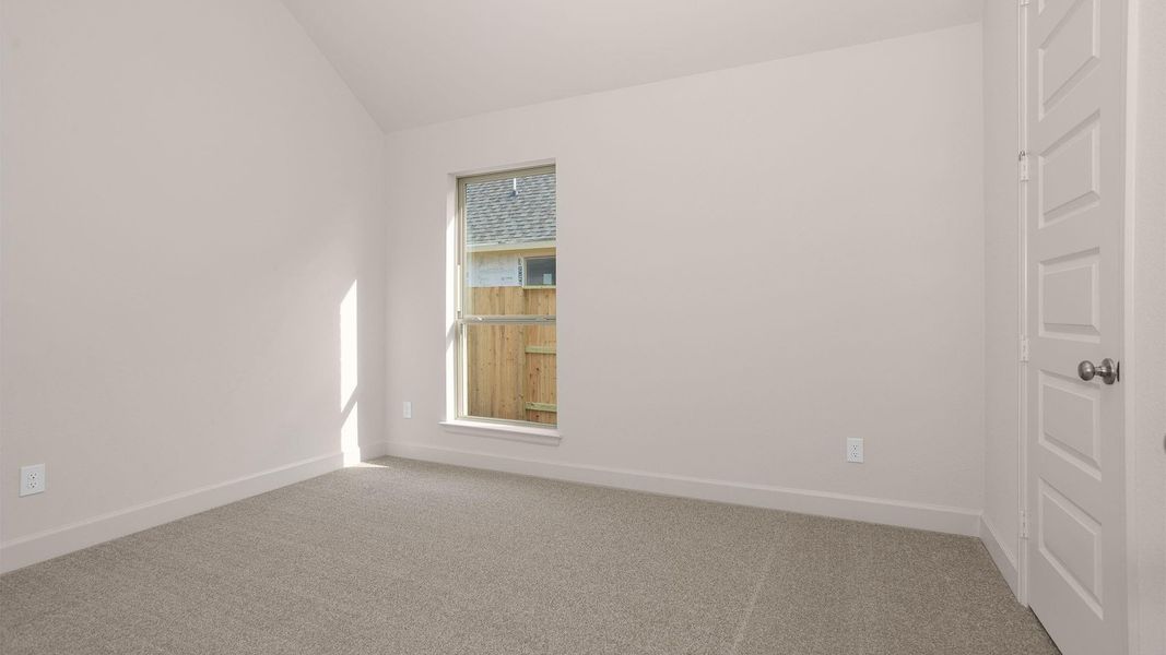 Spacious, unfurnished interior of a new home in Meridiana 55', Manvel (Image 12).