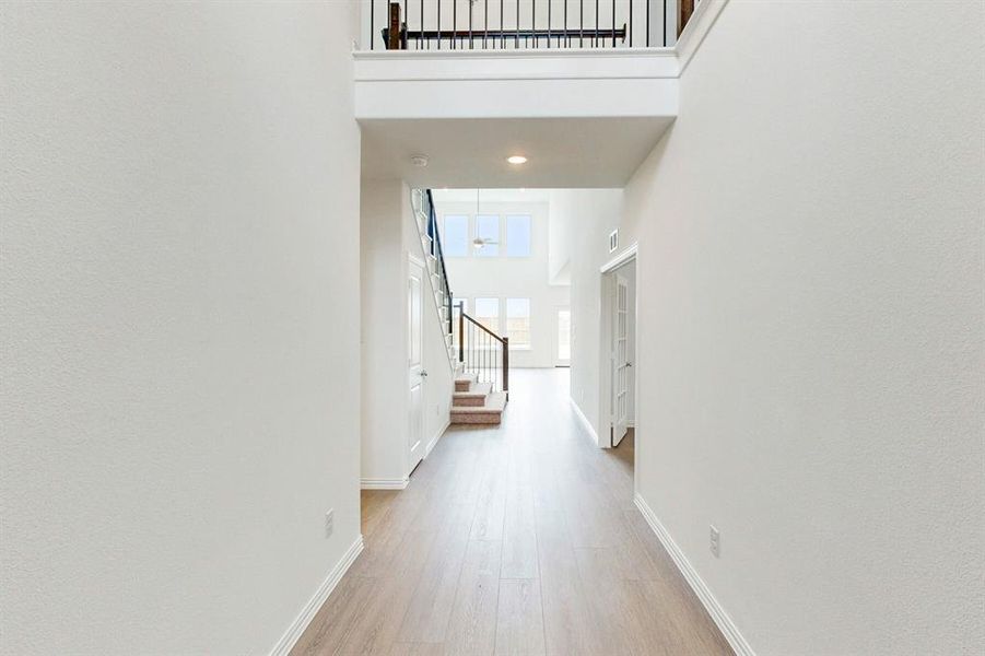 Spacious, unfurnished interior of a new home in Lilybrooke at Legacy Hills, Celina (Image 20).