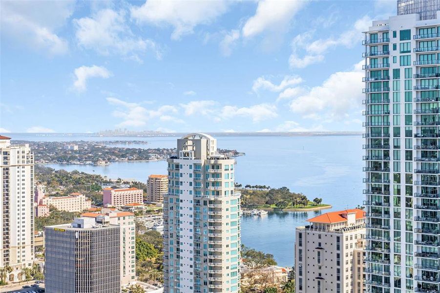 Condo located in St. Petersburg, FL showcasing its design and architecture (Image 50). Condo located in St. Petersburg, FL showcasing its design and architecture (Image 50).