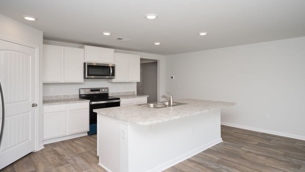Furnished interior view inside a new home in Cottonwood Place, Tabor City (Image 11). Furnished interior view inside a new home in Cottonwood Place, Tabor City (Image 11).