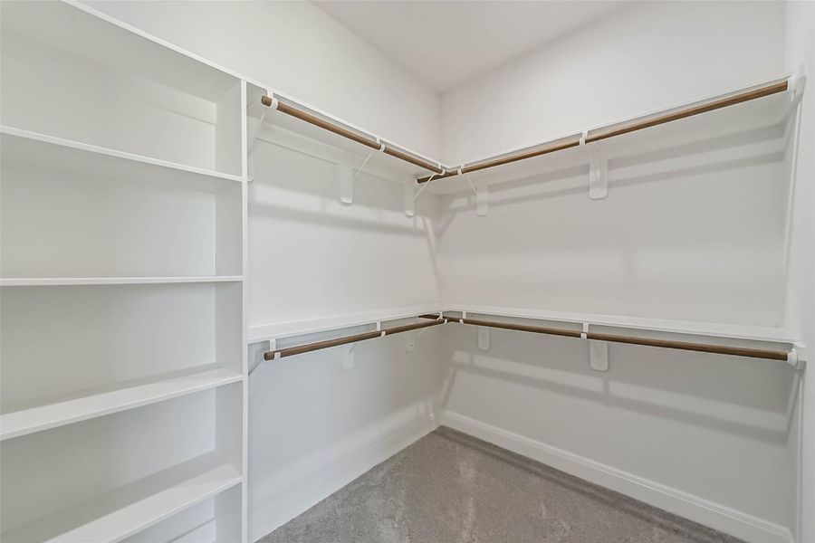 Spacious, unfurnished interior of a new home in , Baytown (Image 32).