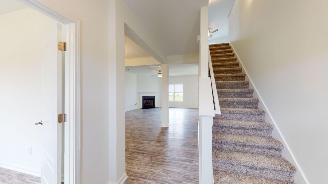 Representative unfurnished interior of a home built from the Yorkshire A by JC Jackson Homes,LLC in Heritage Pointe, Newport (Image 21).