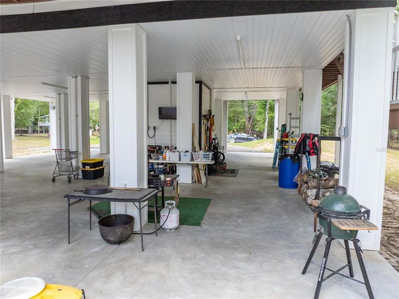 Exterior details and patio area of a home in , Branford (Image 34).
