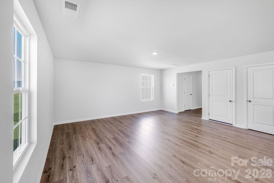 Spacious, unfurnished interior of a new home in Cleveland Hill, Shelby (Image 14).