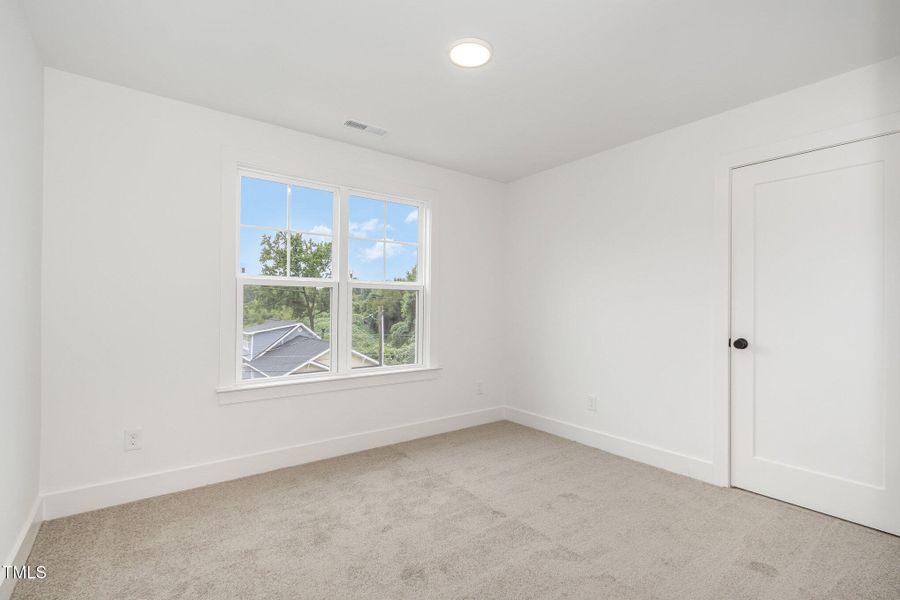 021_img_1812-edit_731