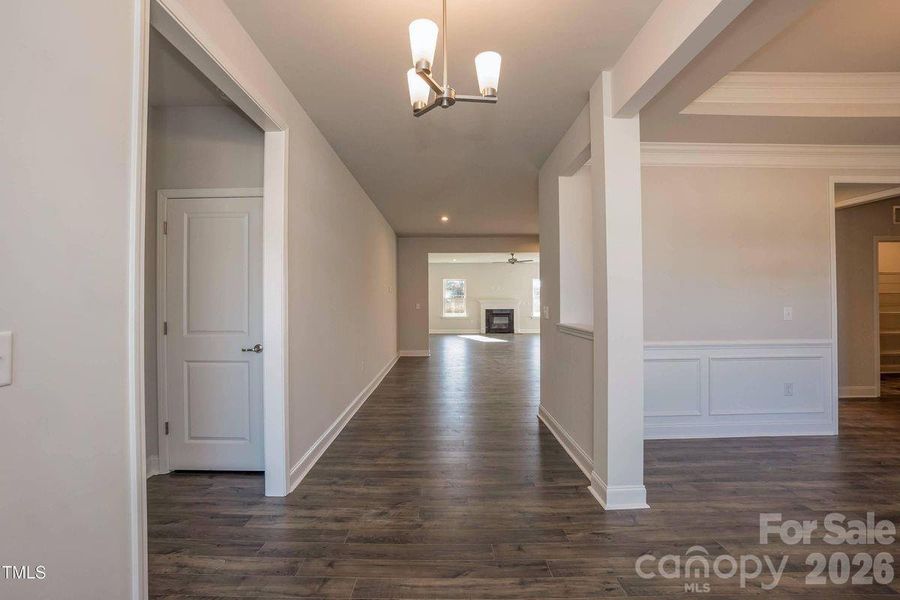Spacious, unfurnished interior of a new home in Cardiff Glyn, Catawba (Image 16).