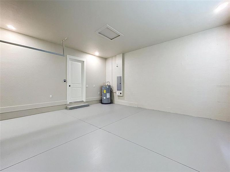 Spacious, unfurnished interior of a new home in , Lakeland (Image 34). Spacious, unfurnished interior of a new home in , Lakeland (Image 34).