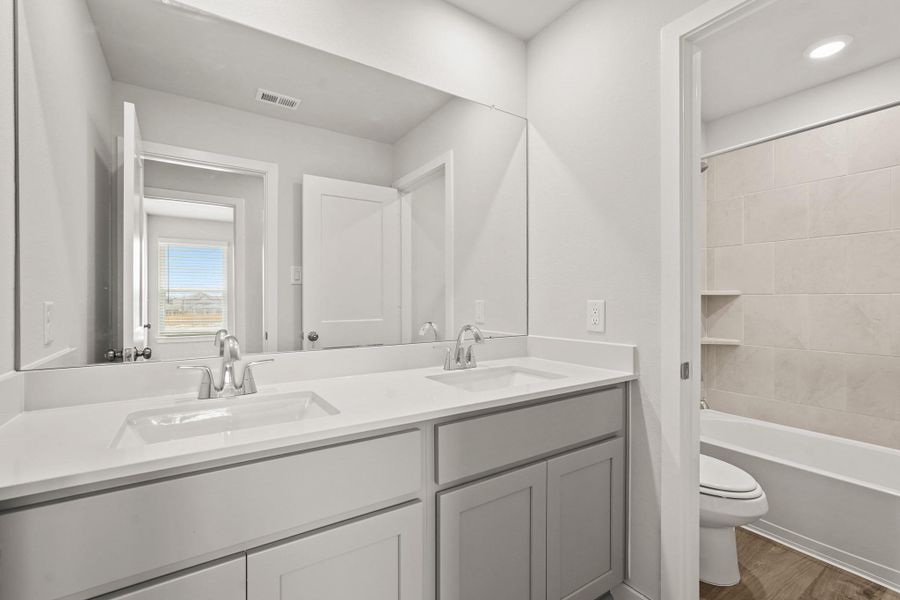 Furnished interior view inside a new home in Maple Woods, Hockley (Image 8).