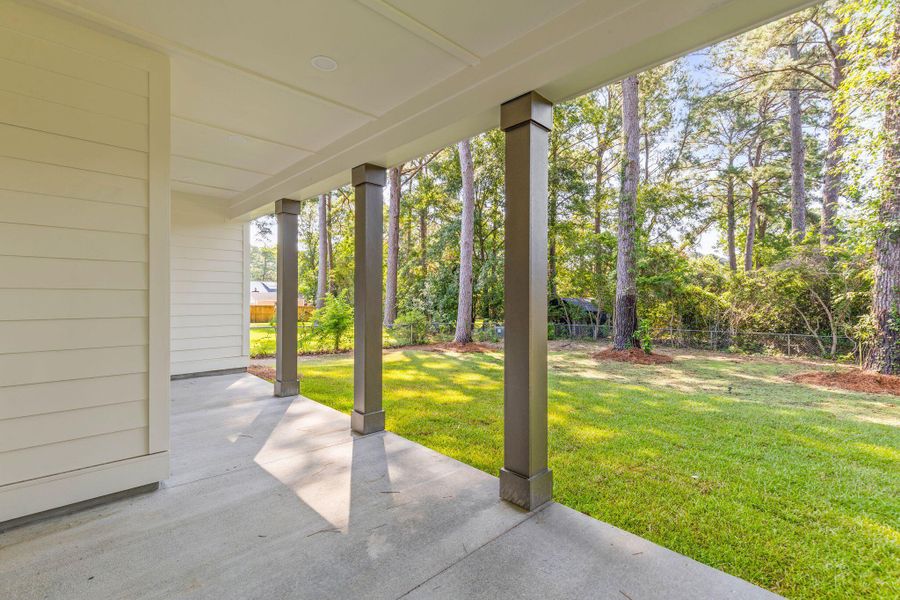 Exterior details and patio area of a home in , Summerville (Image 26).