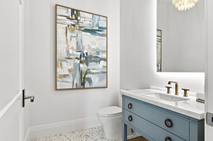 FIRST FLOOR POWDER ROOM