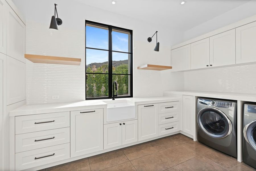 Representative furnished interior of a home built from the Hummingbird by BedBrock Developers in Bird Street Estates, Paradise Valley (Image 85). Representative furnished interior of a home built from the Hummingbird by BedBrock Developers in Bird Street Estates, Paradise Valley (Image 85).