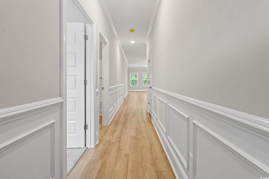 Spacious, unfurnished interior of a new home in White Oak Estates, Conway (Image 12).