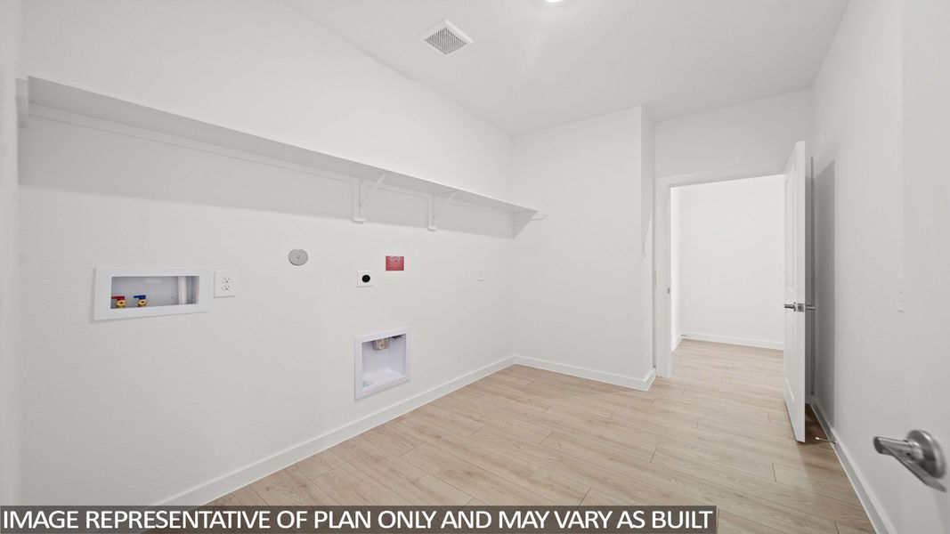 Representative unfurnished interior of a home built from the E60C by D.R. Horton in Riverside Estates, Mont Belvieu (Image 16). Representative unfurnished interior of a home built from the E60C by D.R. Horton in Riverside Estates, Mont Belvieu (Image 16).