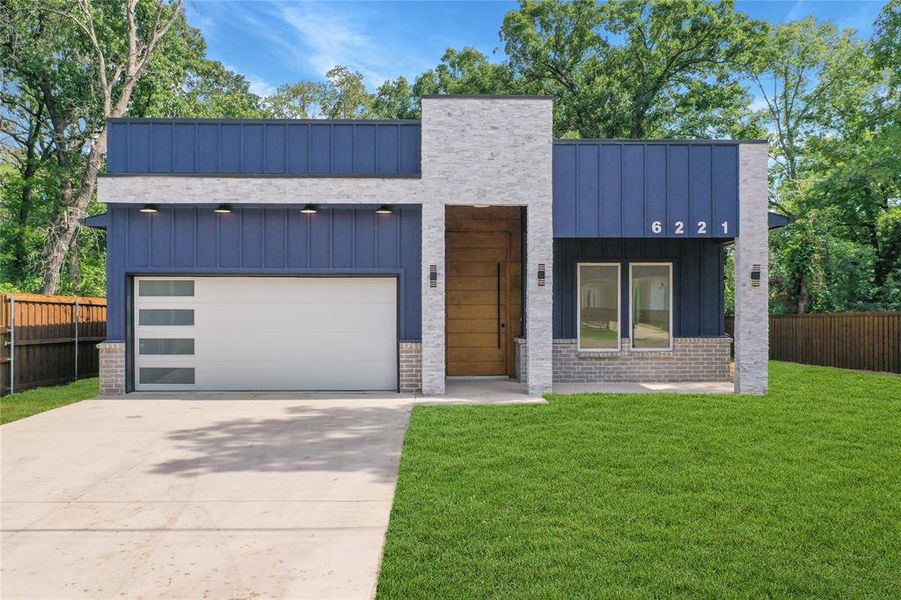 Image 8 of a home in .