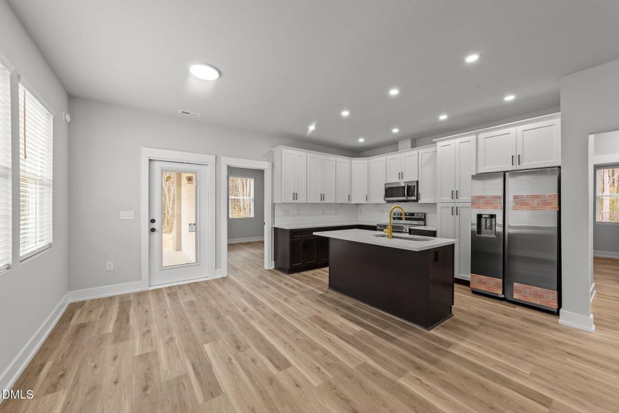 22-web-or-mls-VB4A5670