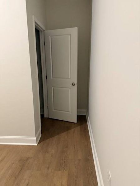 Spacious, unfurnished interior of a new home in , Canton (Image 9).