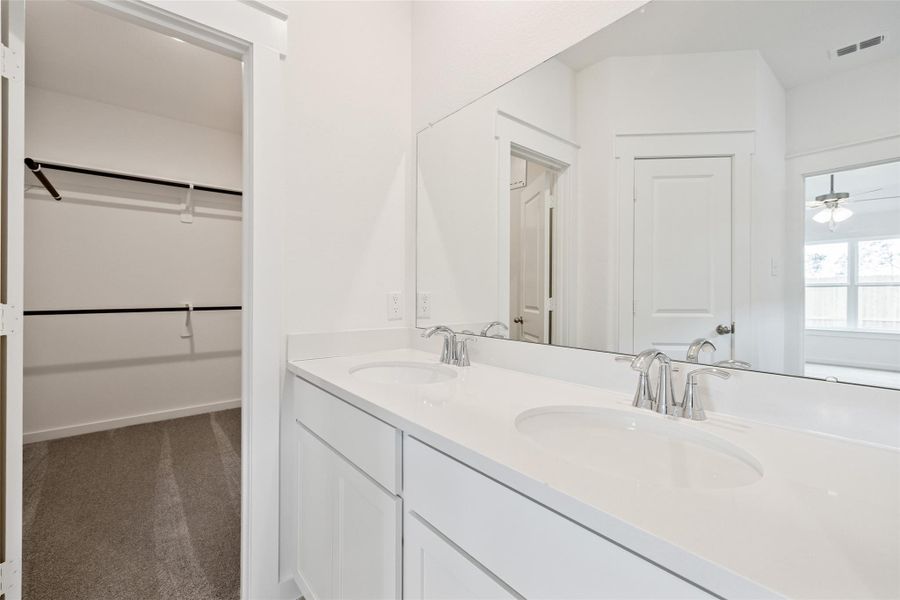 Furnished interior view inside a new home in Cielo, Conroe (Image 6).