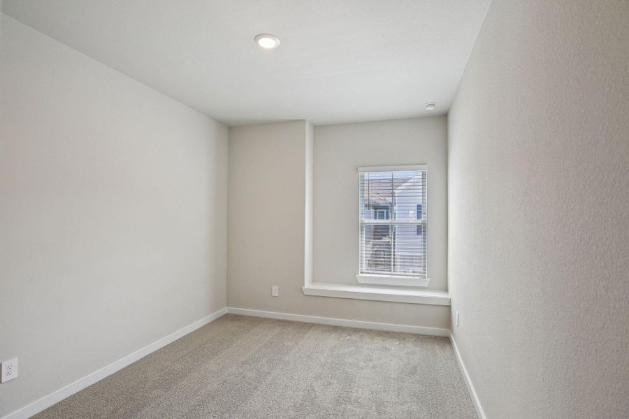 Spacious, unfurnished interior of a new home in Kemah Crossing - City Series, Kemah (Image 12). Spacious, unfurnished interior of a new home in Kemah Crossing - City Series, Kemah (Image 12).