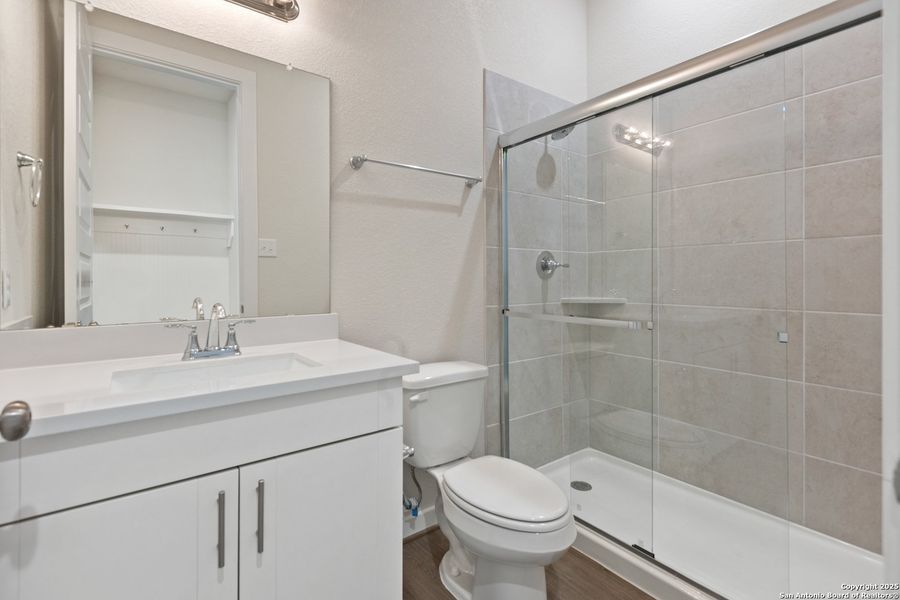 Image 28 of a home in Veramendi.