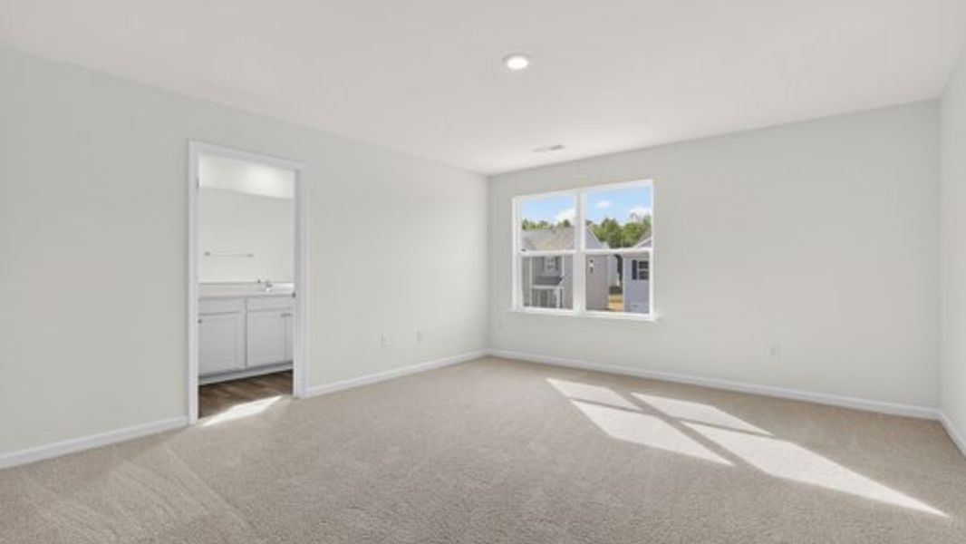 Spacious, unfurnished interior of a new home in Laurel Oaks, Sanford (Image 17). Spacious, unfurnished interior of a new home in Laurel Oaks, Sanford (Image 17).