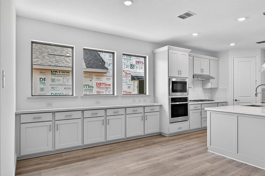 1717 Grackle Drive ~ Ready Now 1717 Grackle Drive ~ Ready Now