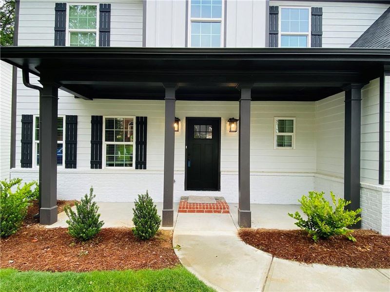 Exterior details and patio area of a home in , Lawrenceville (Image 4).