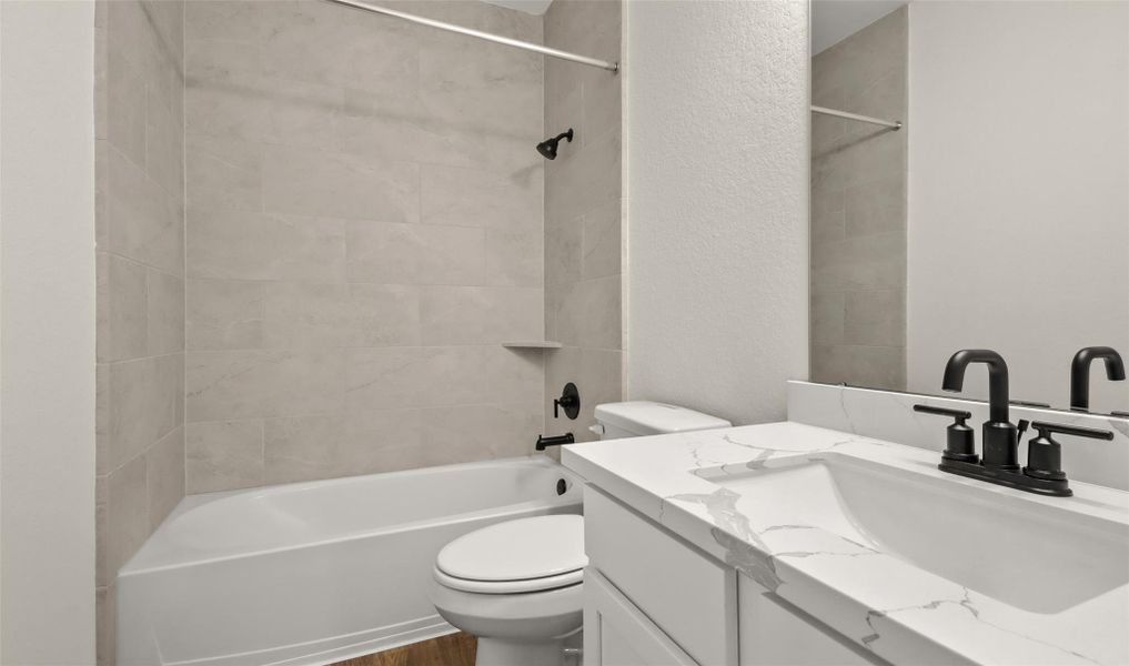 Hall bath (*Photo not of actual home and used for illustration purposes only.) Hall bath (*Photo not of actual home and used for illustration purposes only.)