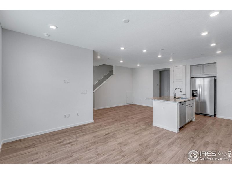 Spacious, unfurnished interior of a new home in Westside Crossing Townhomes, Berthoud (Image 18).