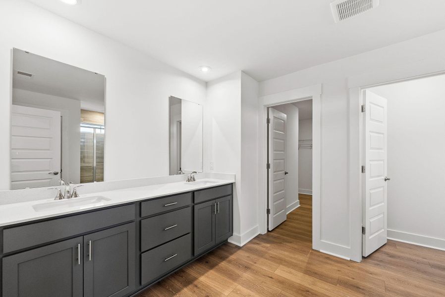 Furnished interior view inside a new home in The Coves at Lakes of Cane Bay, Summerville (Image 18). Furnished interior view inside a new home in The Coves at Lakes of Cane Bay, Summerville (Image 18).