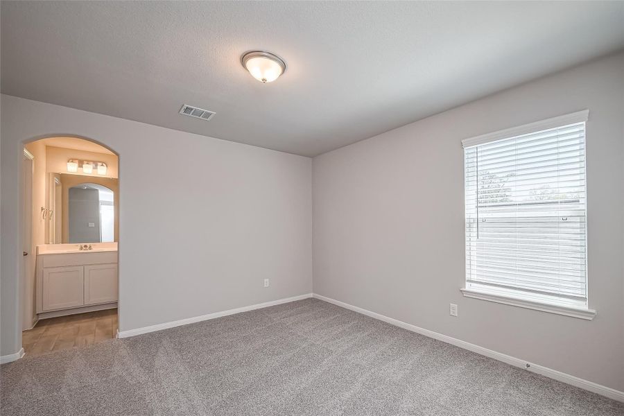 Spacious, unfurnished interior of a new home in , Dayton (Image 20). Spacious, unfurnished interior of a new home in , Dayton (Image 20).