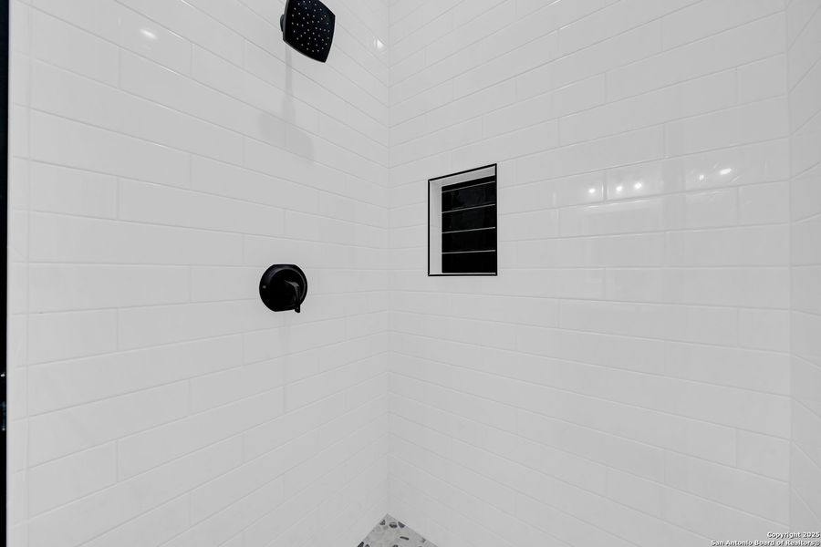 Close-up of interior finishes inside a home in , La Vernia (Image 20). Close-up of interior finishes inside a home in , La Vernia (Image 20).