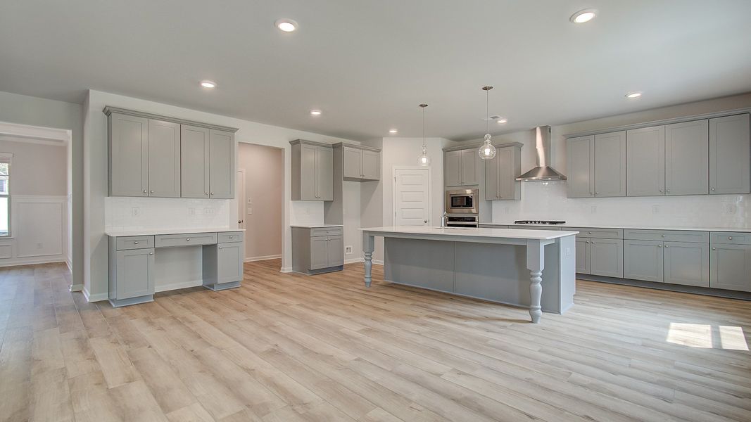 Representative furnished interior of a home built from the Henry II by DRB Homes in Grandview at Millers Mill, Stockbridge (Image 13).