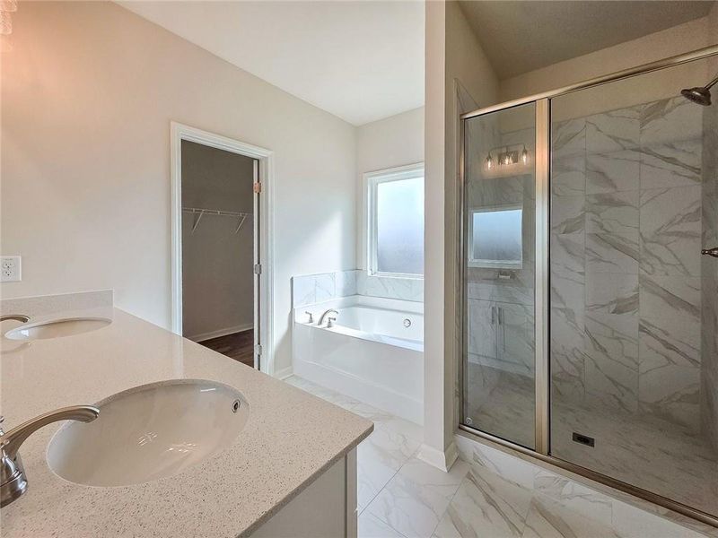 Furnished interior view inside a new home in , Dawsonville (Image 6).