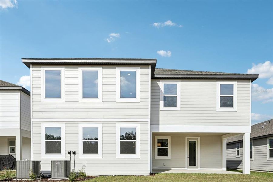 Exterior details and patio area of a home in , Mount Dora (Image 29).