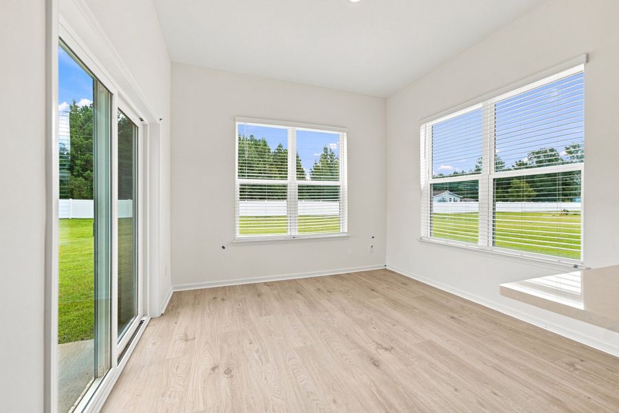 Spacious, unfurnished interior of a new home in Ambridge, Conway (Image 22).