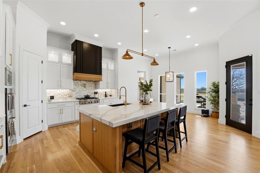 Furnished interior view inside a new home in , Rockwall (Image 11).