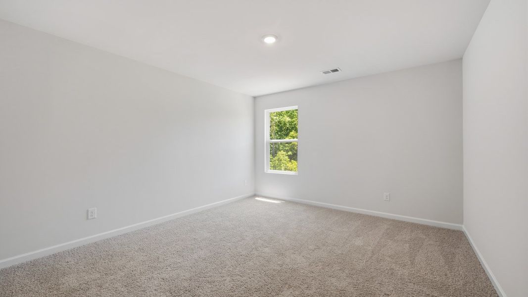 Representative unfurnished interior of a home built from the Hillcrest by D.R. Horton in Shoal Creek, Hampton (Image 22).