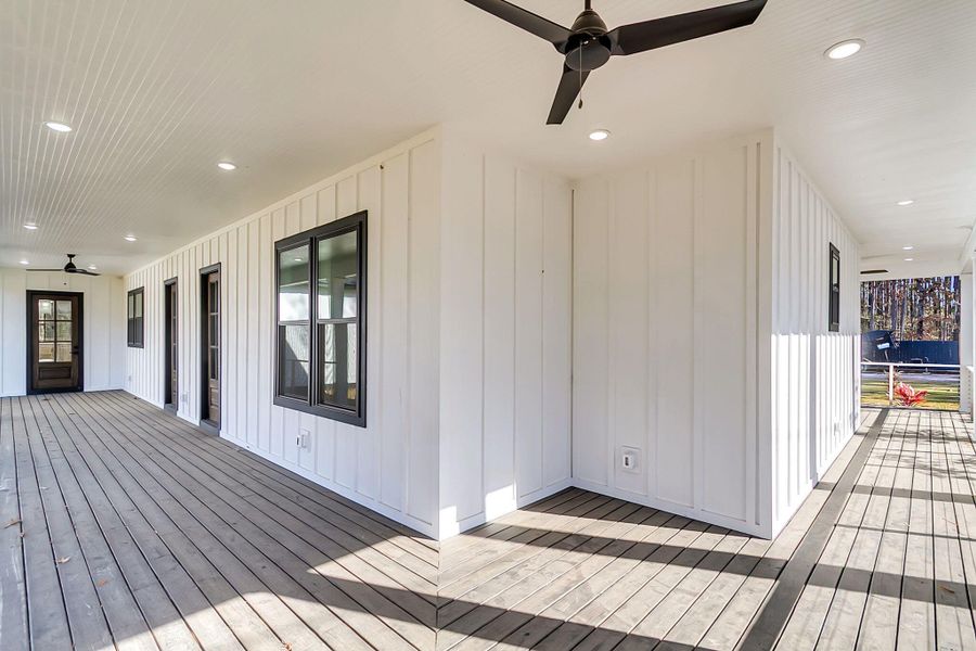 Exterior details and patio area of a home in , Summerville (Image 27).
