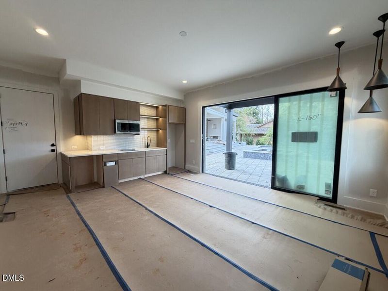 IMG_0066 (Medium) IMG_0066 (Medium)