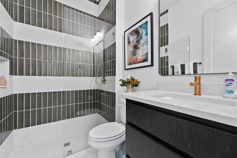 Bathroom with a walk in shower and vanity Bathroom with a walk in shower and vanity